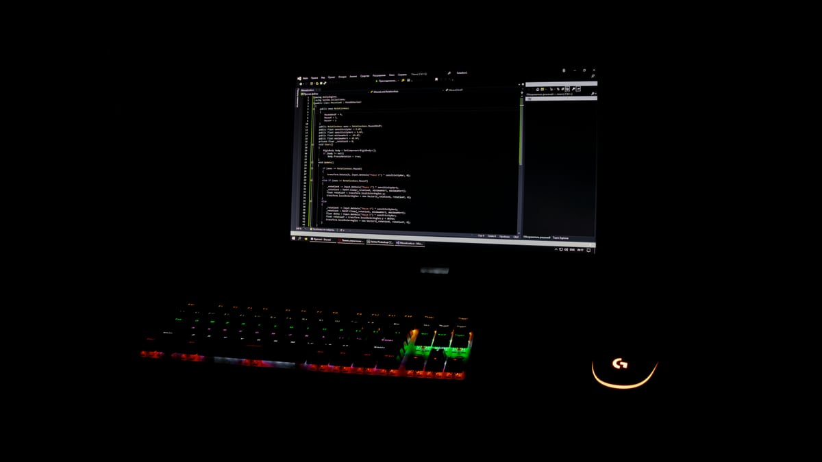 black flat screen computer monitor